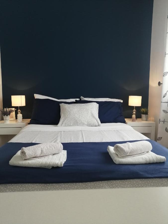 Apartments Karla I Ivano มันเดร ภายนอก รูปภาพ